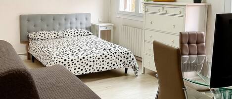 WiFi、ベッドシーツ