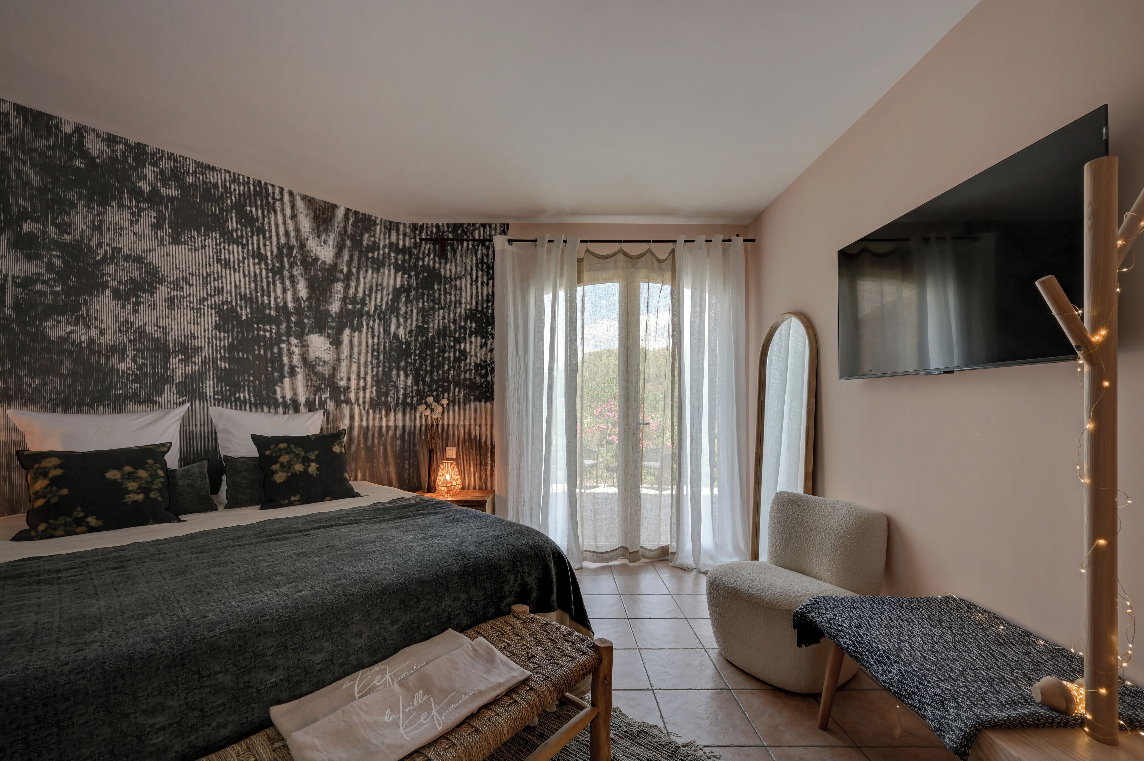 Habitación cuádruple Deluxe | Insonorización y wifi gratis 