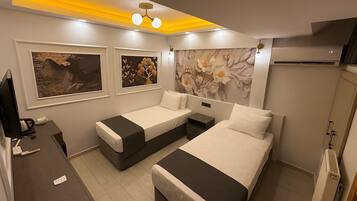 In-room safe, iron/ironing board, free WiFi