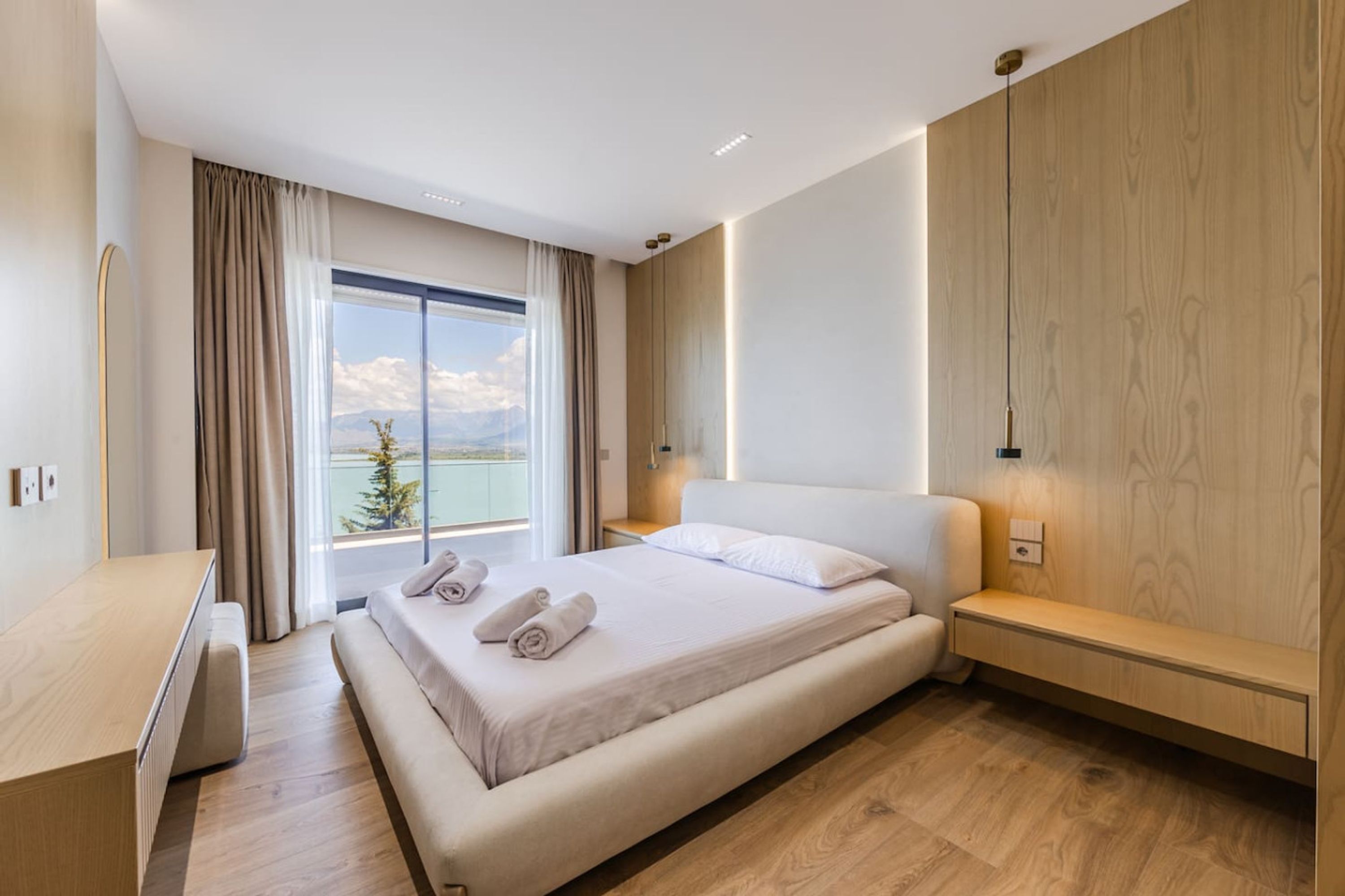 Biệt thự | 4 phòng ngủ 