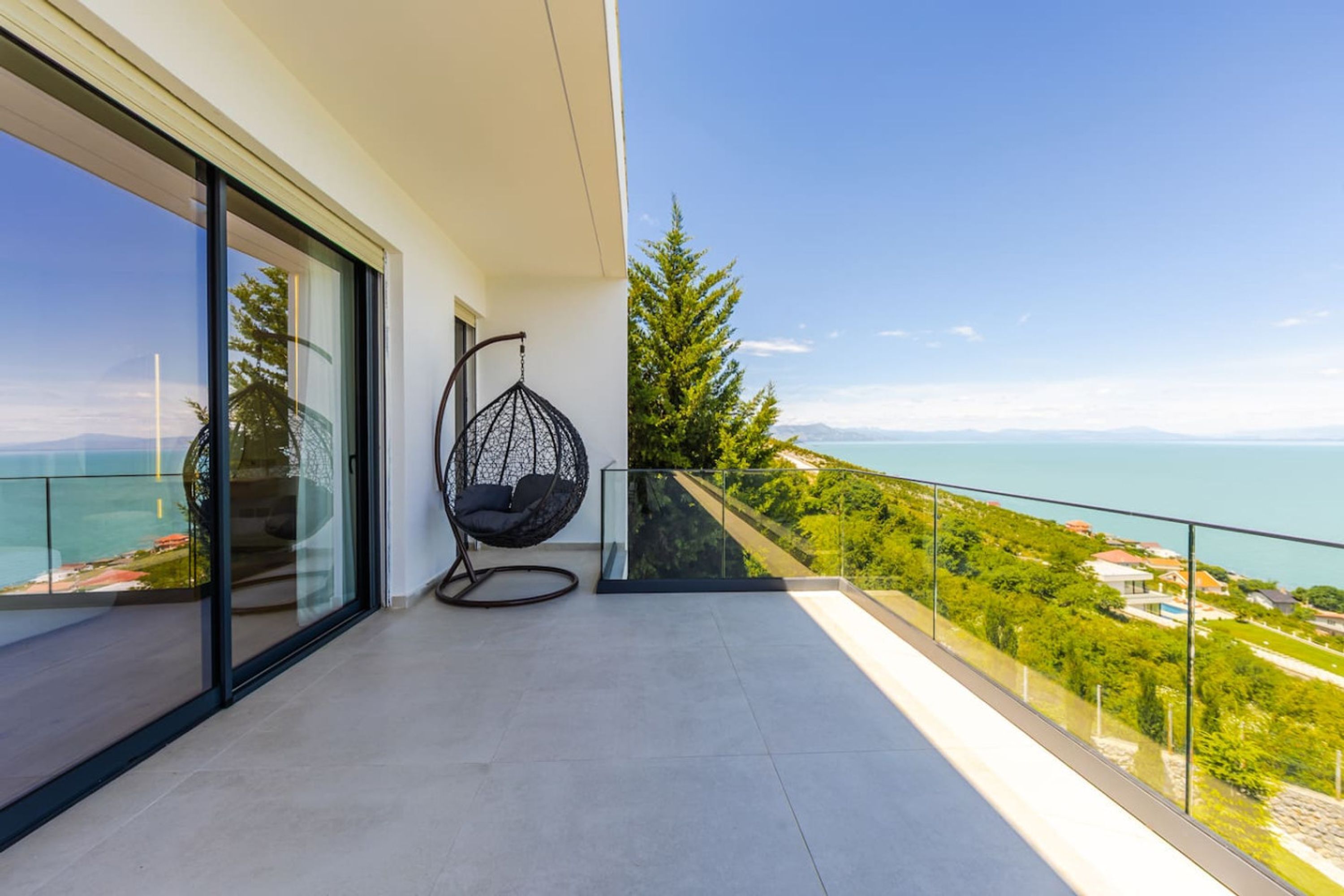 Biệt thự | Hiên