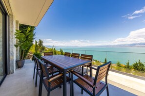 Villa | Terrace/patio - Horizon Villa Luxurious Lakefront Retreat (Shkodër)