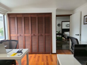 Apartment - Private Room With Sanpether Tower El Poblado (Medellín)