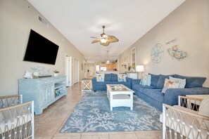 House, Accessible - Waterfront 3B Balcony Hot Tub Pool Near Beach (Clearwater Beach)