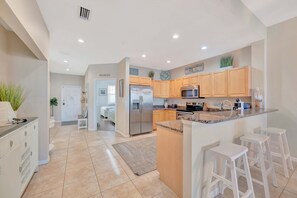 Lägenhet - tillgänglighetsanpassat | 3 sovrum och internet