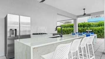 Biệt thự, phù hợp cho người khuyết tật | 4 phòng ngủ, truy cập Internet tốc độ cao