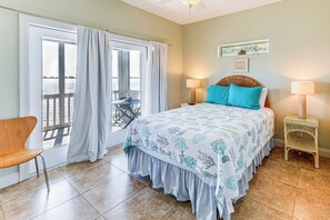House (4 Bedrooms) | Interior - Gulf Shores Gem w/ Beachfront Patio & Sunset Pier! (Gulf Shores)