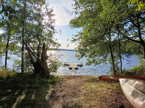 Vacation home for families with a large garden. Swimming lake and hiking trails nearby.