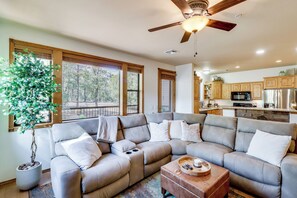 Apartment (2 Bedrooms) | Interior - 'our Neck of the Woods' in Torreon Golf Community (Show Low)