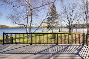 House (3 Bedrooms) | Interior - South Long Lake Home w/ Yard: Pets Welcome! (Brainerd)