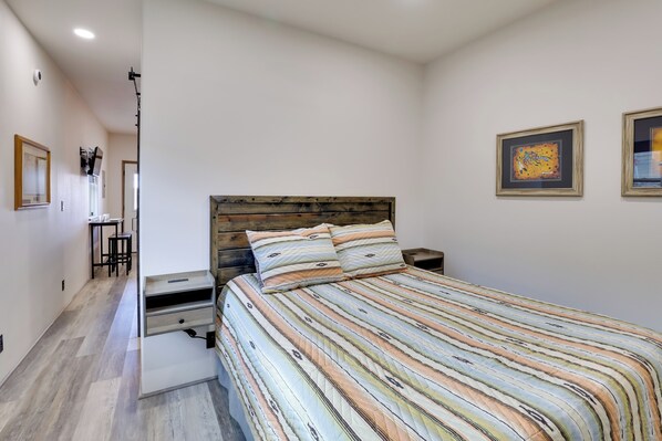 Apartment (0 Bedroom) | Interior - On 90 Scenic Acres! Rural Hot Springs Retreat (Hot Springs)