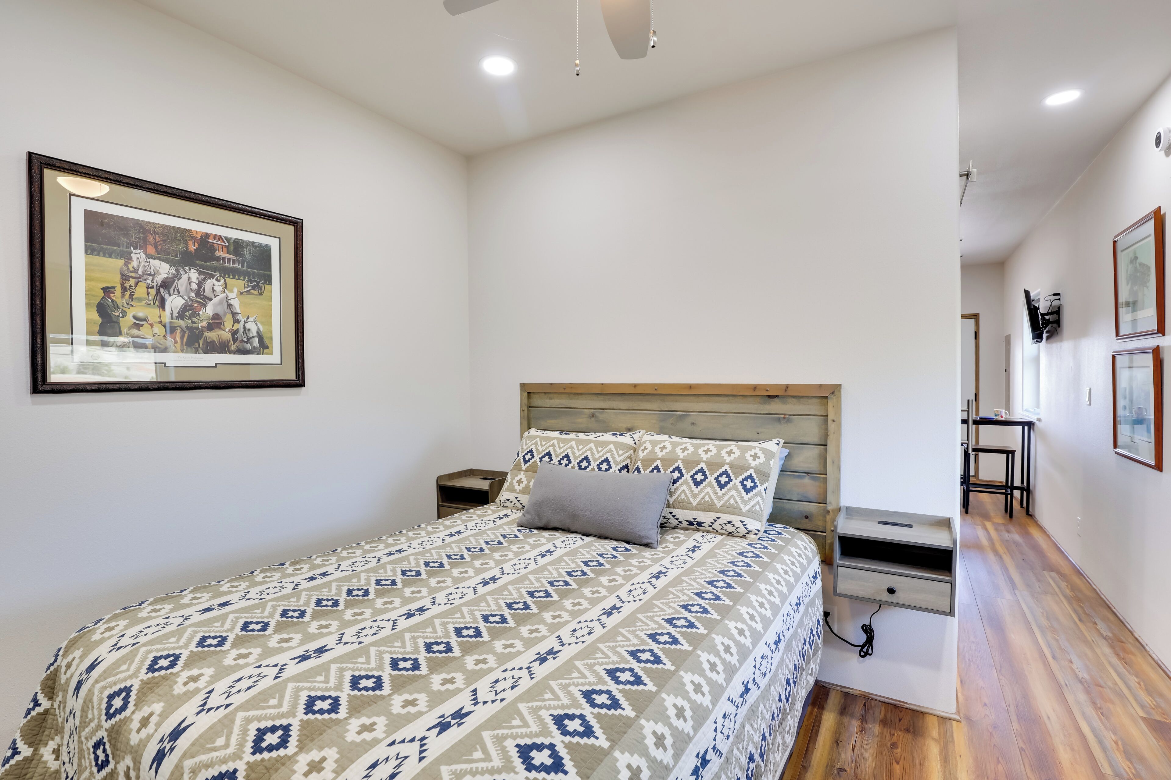 Apartment (0 Bedroom) | Interior