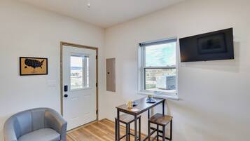 Apartment (0 Bedroom) | Interior