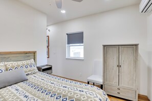 Apartment (0 Bedroom) | Bahagian dalam