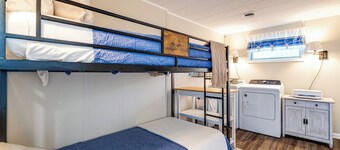 'wilson Waterfront Getaway' Near Hikes & Wineries!