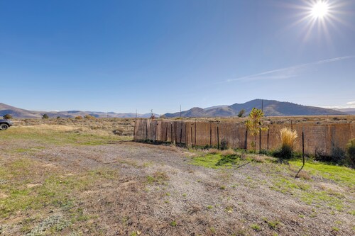 Studio Near Hot Minerals Soak: 360-view of Valley!