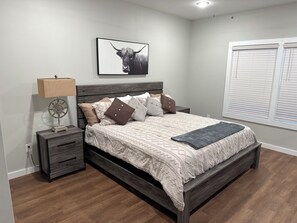 3 bedrooms, WiFi, bed sheets