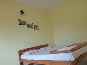 Standard Room, Beach View | Free WiFi - Sohen Beach Resort (Karde)
