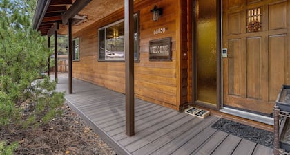 New! Diamond Retreat – Peaceful Bend Hideaway Near Old Mill & Trails