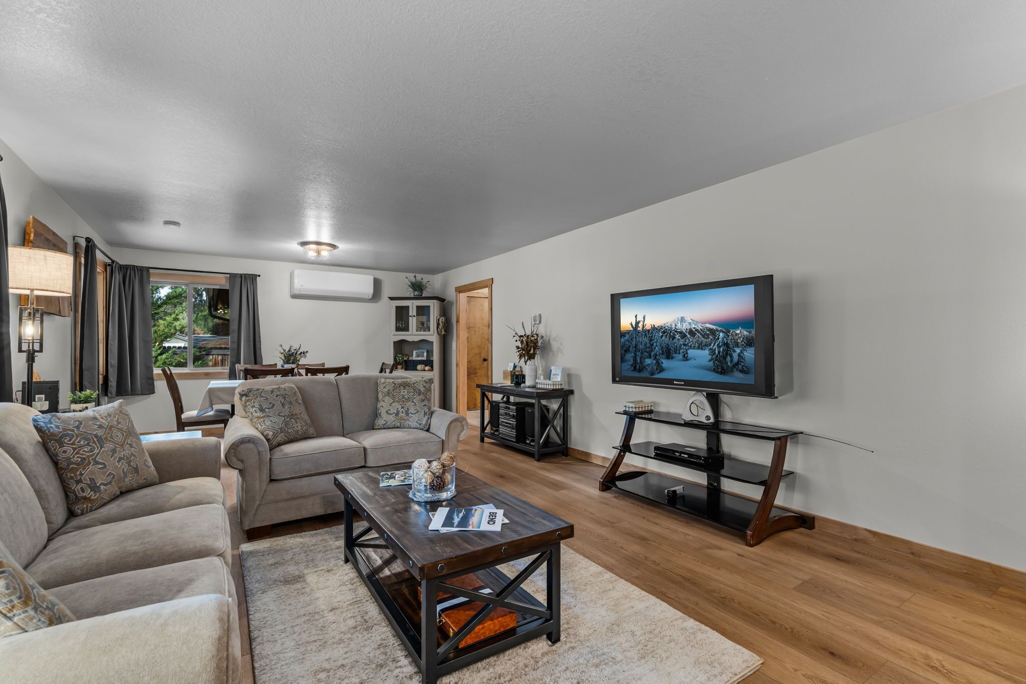 TV connectée, cheminée