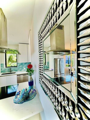 Apartment, 2 Bedrooms, Smoking, Balcony | Interior