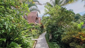 Pemandangan jalan