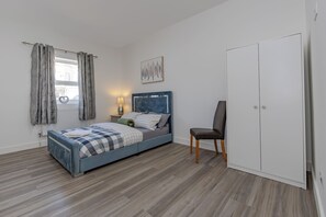 2 habitaciones, wifi gratis y ropa de cama 