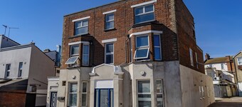 Seaside View Retreat in Clacton-on-sea