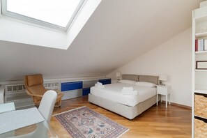 2 bedrooms, iron/ironing board
