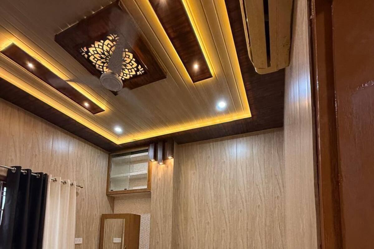 أغطية فراش متميزة وأسرّة بطبقة علوية مريحة وواي فاي مجانًا