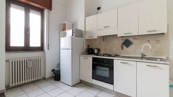 Fridge, microwave, toaster