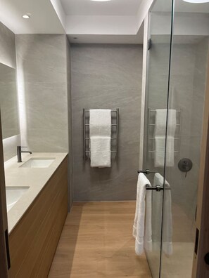 Apartment - Casa Mia Lux - Sea Point 2 Bedroom Apartment (Cape Town)