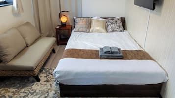 1 bedroom, iron/ironing board, WiFi, bed sheets