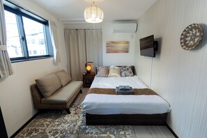 1 chambre, fer et planche à repasser, Wi-Fi, draps fournis