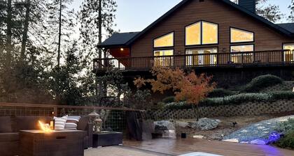 Elegant Blackwood Grove by Casa Oso