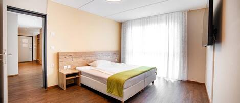 Coffres-forts dans les chambres, rideaux occultants