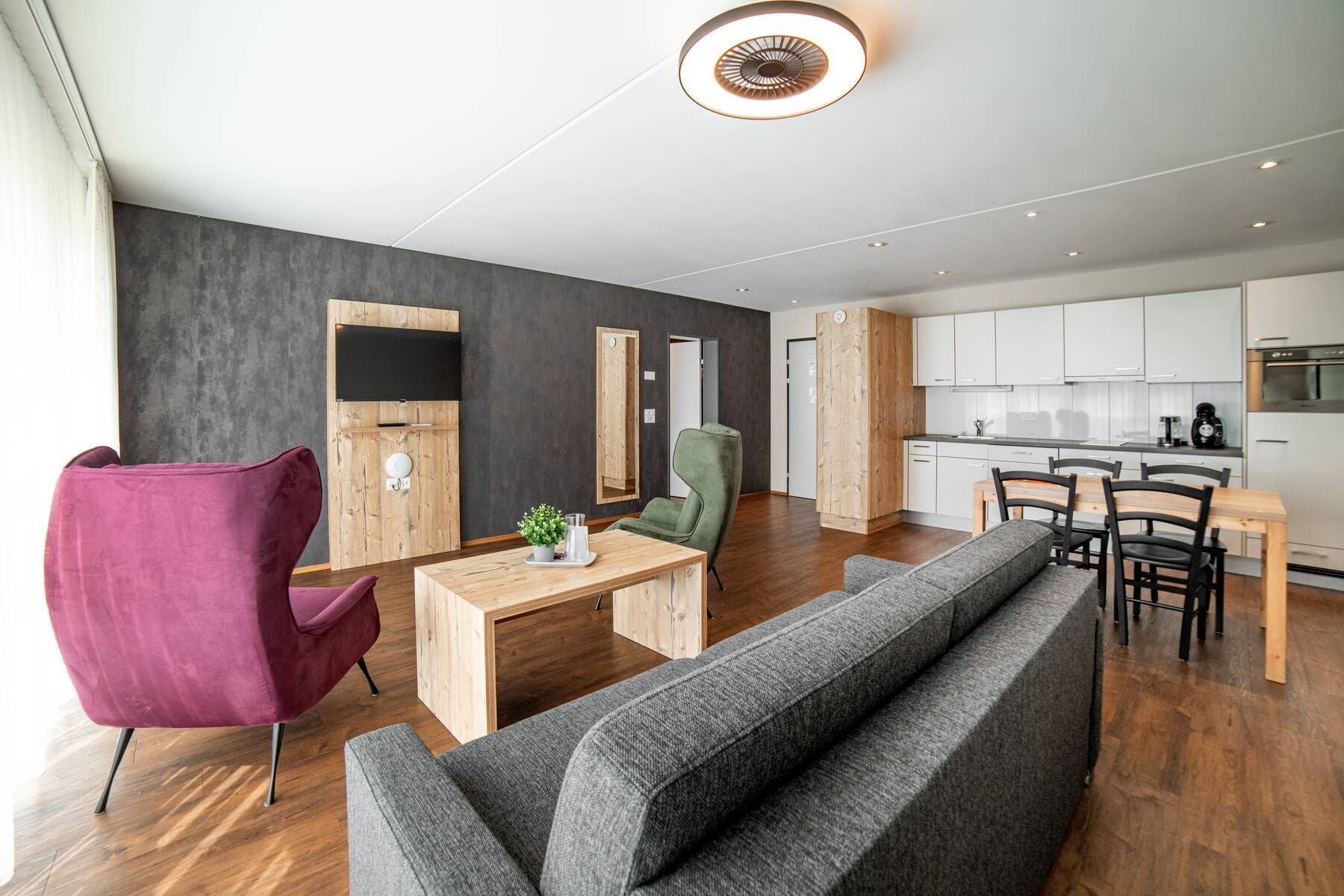 房內夾萬、遮光窗簾/窗簾、隔音、熨斗/熨衫板