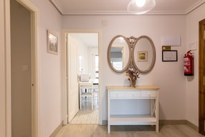 Interior - Le Dorat 38 Apartment (Santillana del Mar)