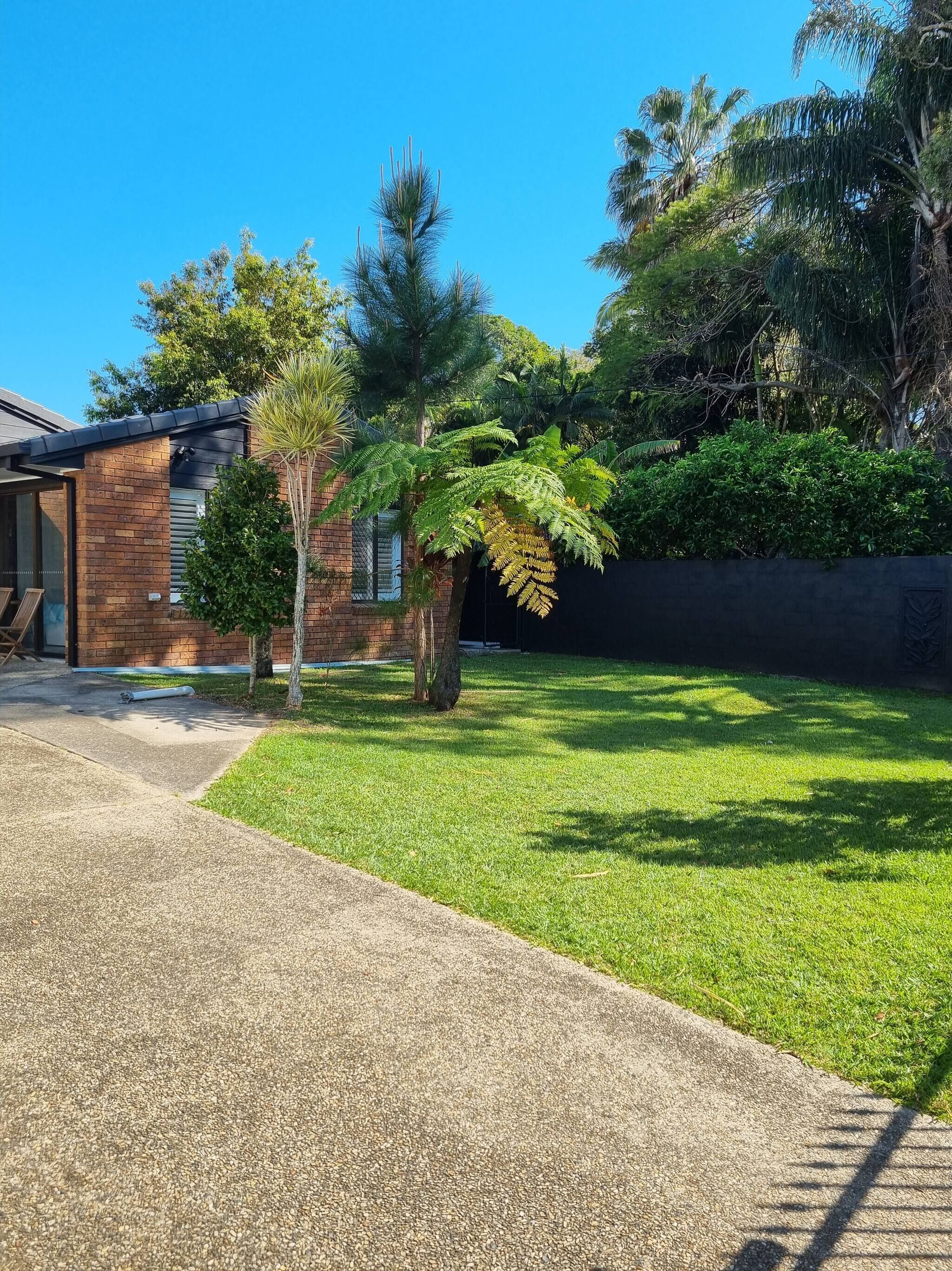 House, 3 Bedrooms | Property grounds