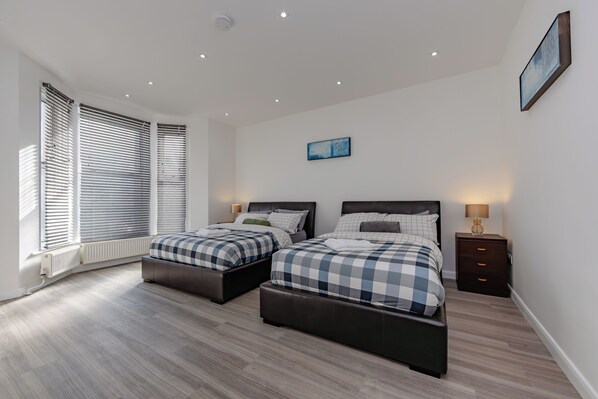 1 غرفة نوم وواي فاي مجانًا وملاءات أسرّة