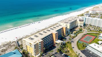 Condo, 2 Bedrooms | Exterior