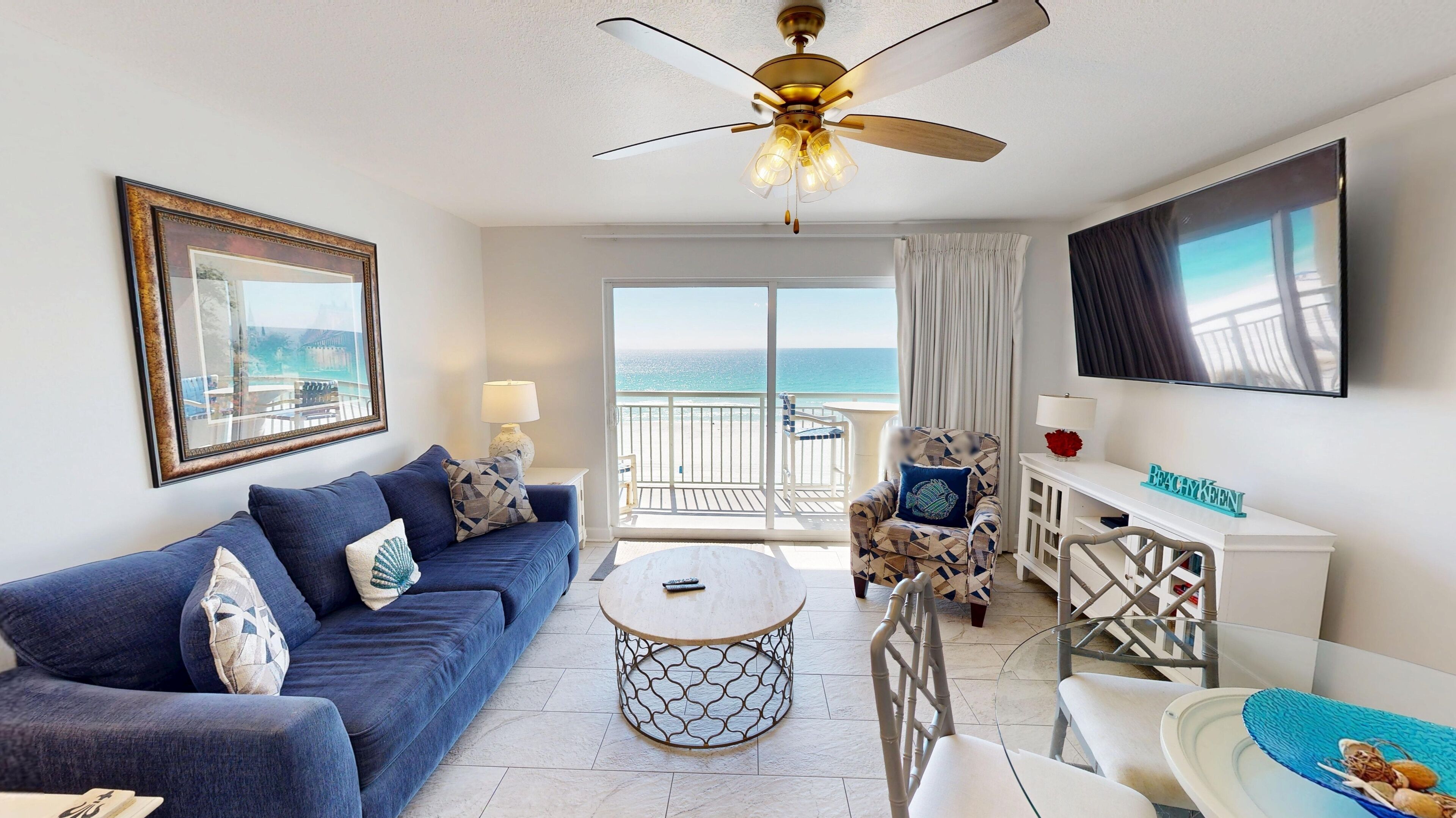 Appartement, 2 slaapkamers | Woonruimte | Smart-tv