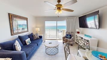 Appartement, 2 slaapkamers | Woonruimte | Smart-tv