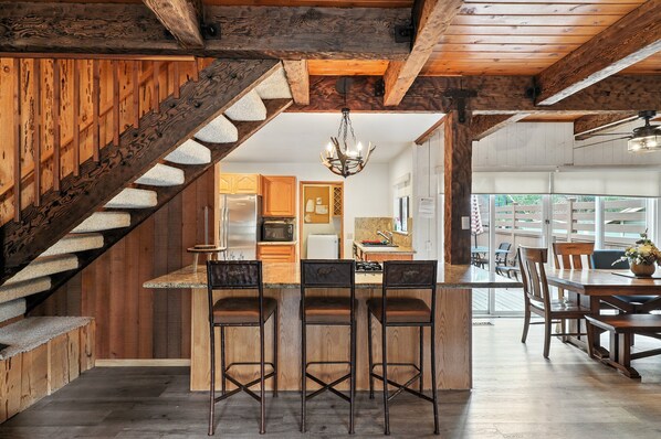 Cabin, 3 Bedrooms | Dining - Big Bear Lake Cabin With Game Room 3 Bedroom Cabin (Big Bear Lake)