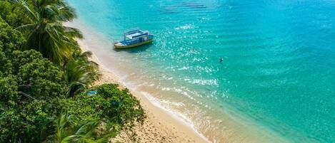 Villa, 2 Bedrooms | Beach