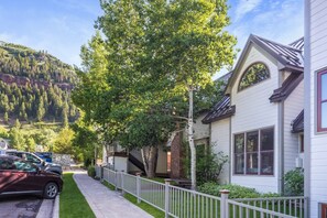 Condo, 2 habitaciones | Áreas de la propiedad