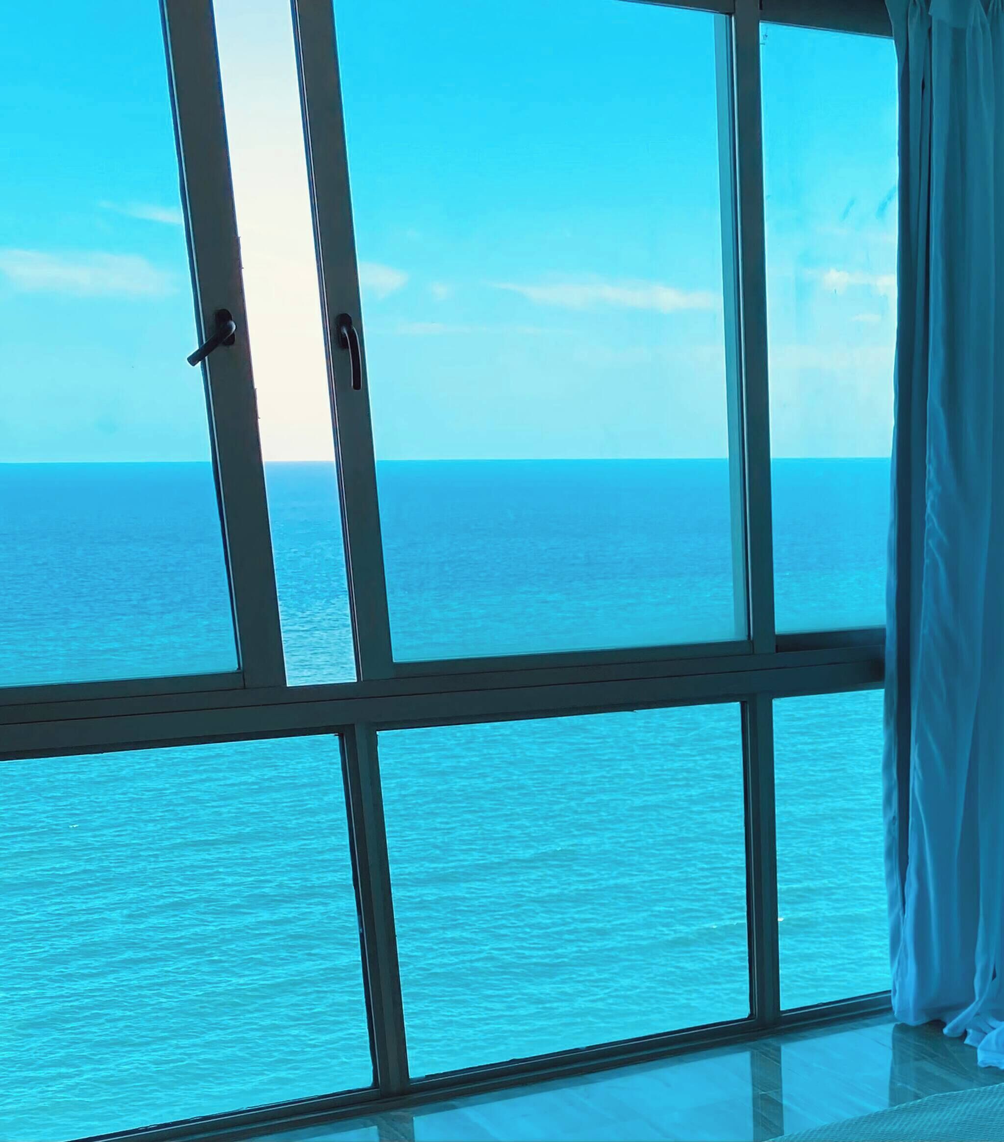 Shared Dormitory, 1 Bedroom, Smoking, Balcony | Interior