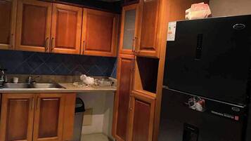 Shared Dormitory, 1 Bedroom, Smoking, Balcony | Interior