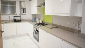 Hus, 5 soverom, røyk | Innvendig