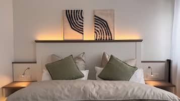 1 bedroom, in-room safe, free WiFi, bed sheets